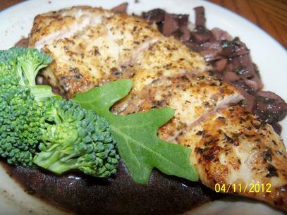 Paleo Chicken with Red Wine Sauce | Cook It Up Paleo