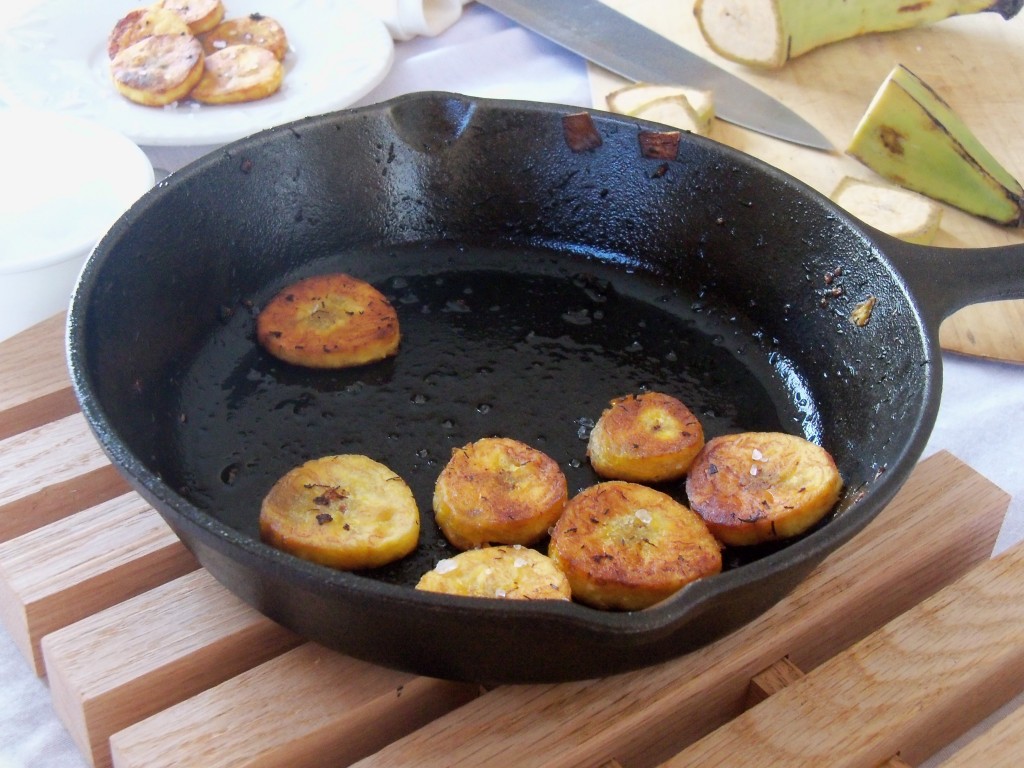 Crispy Fried Plantains | Cook It Up Paleo