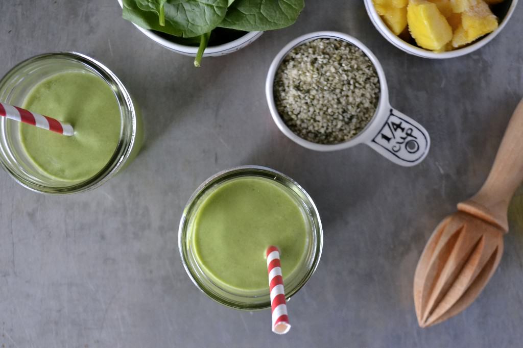 Paleo Green Smoothie | Cook It Up Paleo