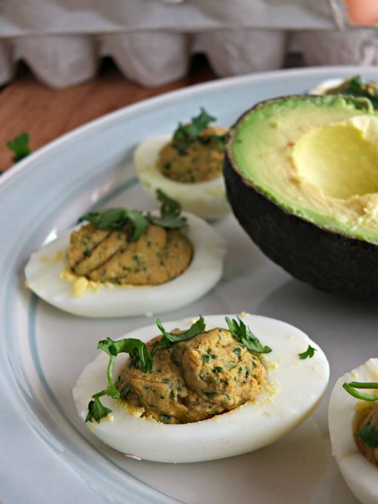 Taco Spiced Paleo Deviled Eggs | Cook It Up Paleo