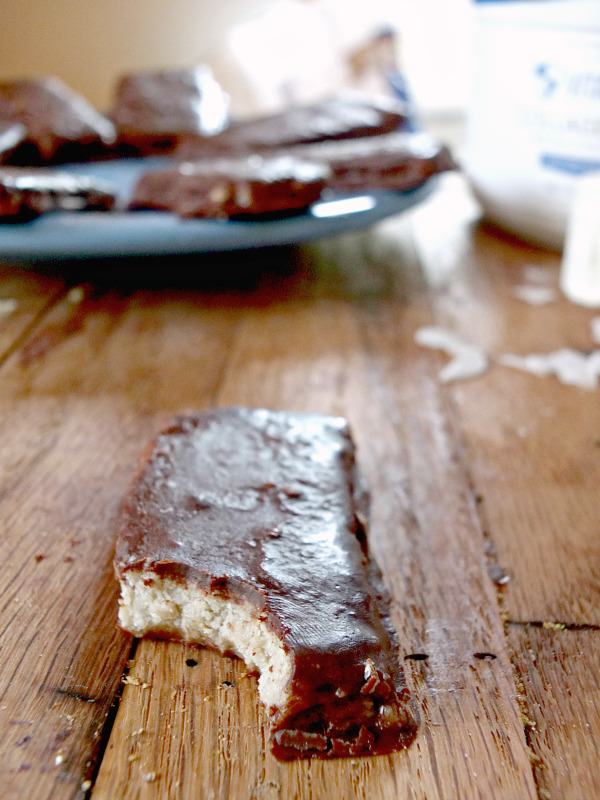 Chocolate Collagen Protein Bars | Cook It Up Paleo