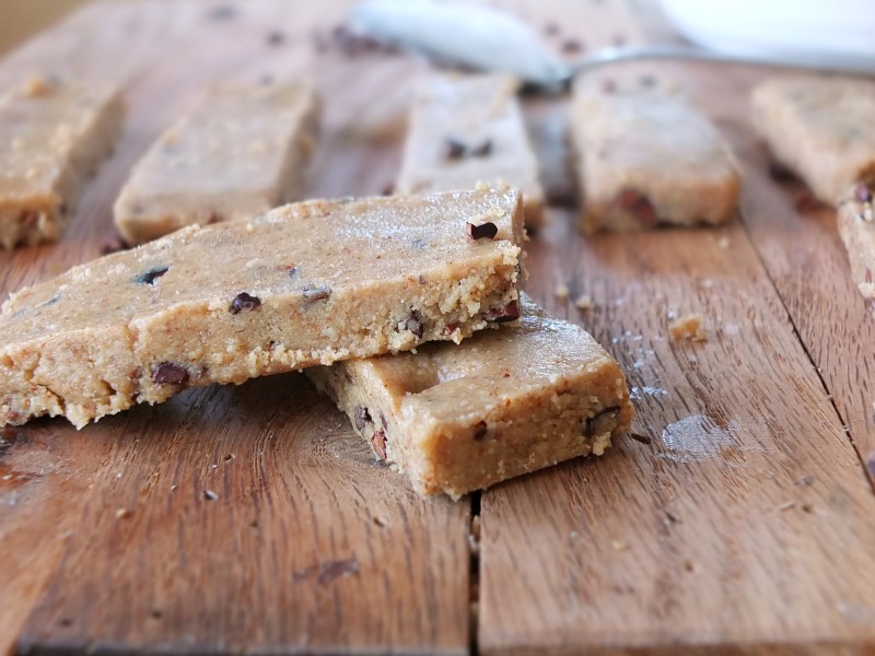 Paleo Cookie Dough Protein Bars | Cook It Up Paleo