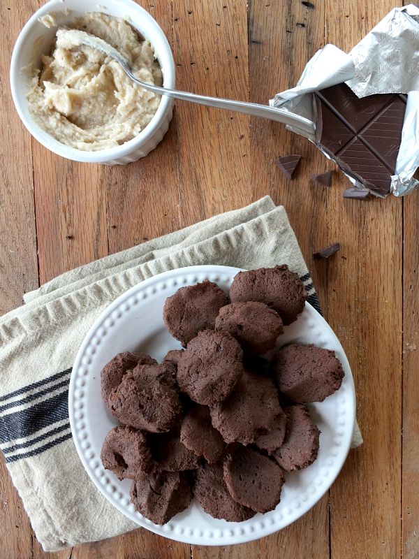 Paleo Oreos | Cook It Up Paleo