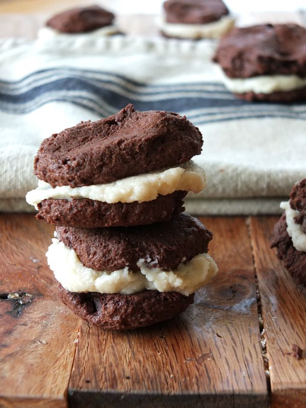 Paleo Oreos - Cook It Up Paleo