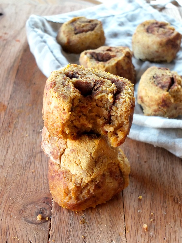 Paleo Pumpkin Cinnamon Rolls | Cook It Up Paleo