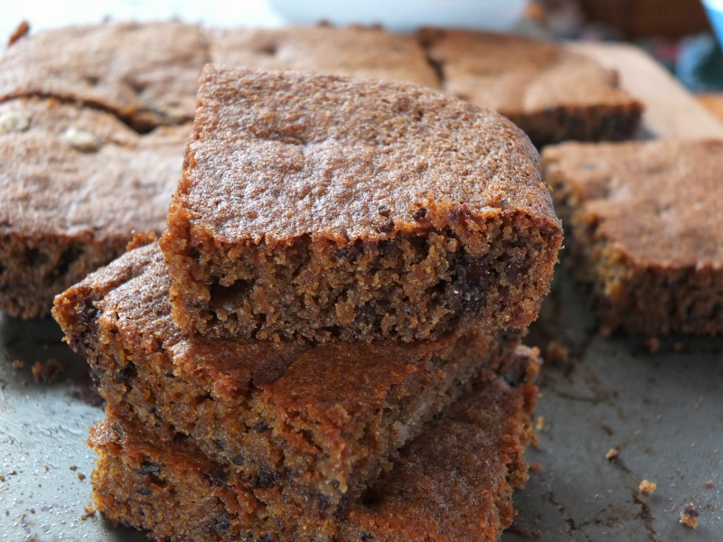 Tigernut Flour Chocolate Chip Cookies Bars | Cook It Up Paleo