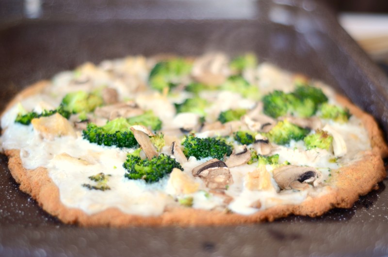 Paleo Coconut Flour Pizza Crust with Alfredo Sauce, Chicken, and Broccoli