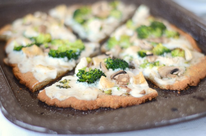 Paleo Coconut Flour Pizza Crust with Alfredo Sauce, Chicken, and Broccoli