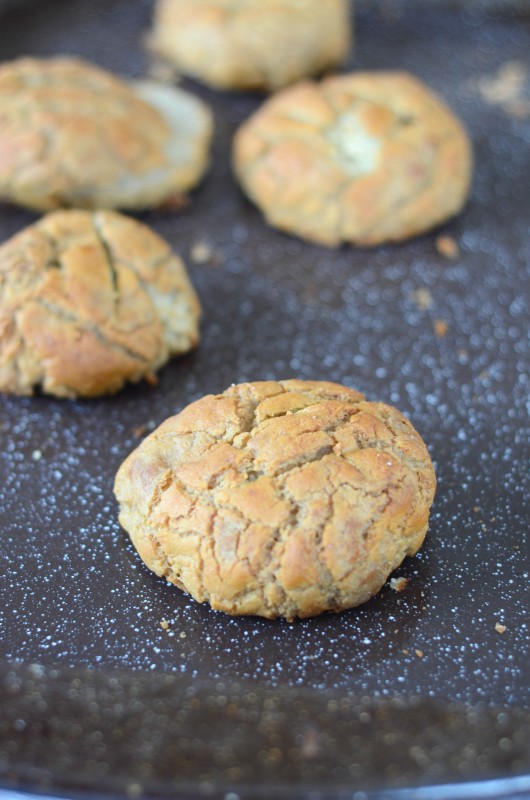 Paleo Pretzel Rolls