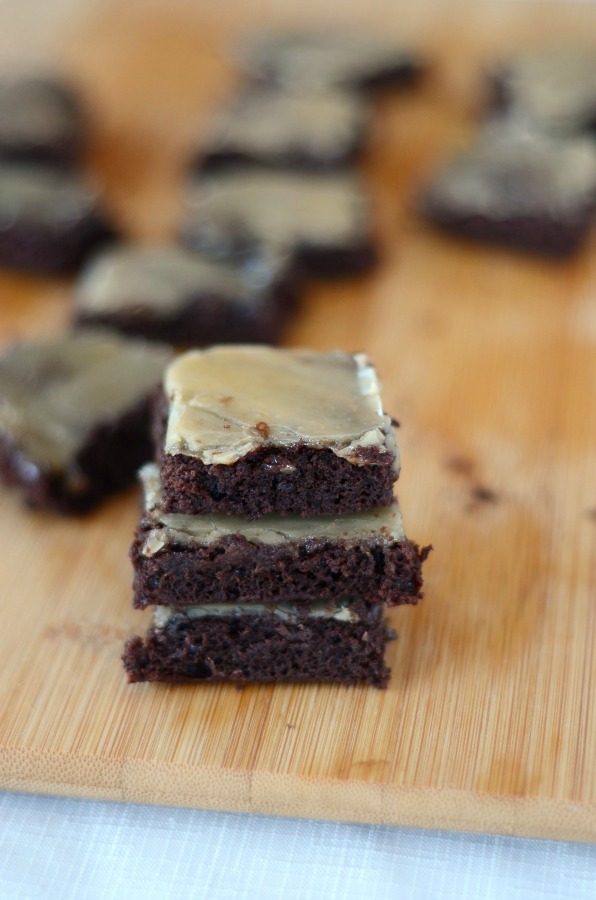 Paleo Caramel Brownies