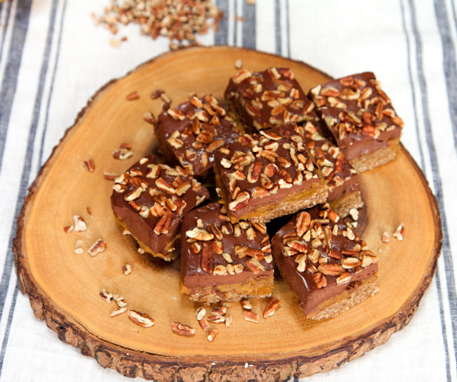 Pecan Pumpkin Caramel Bars (paleo, vegan) - guest post from Sadie Radinsky